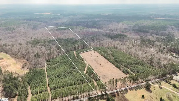 650 Lake Road, Clinton, SC 29325