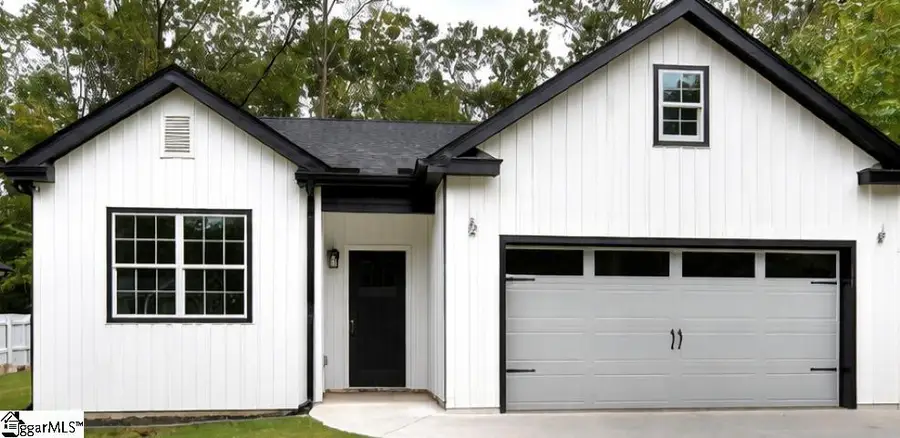 110 N 6th Street, Easley, SC 29640 - #2