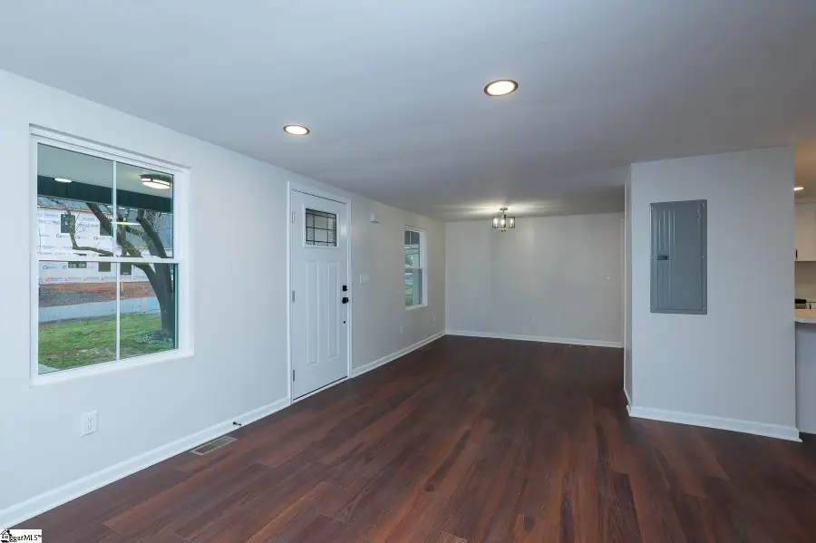 136 Moore Street, Wellford, SC 29385 - #3