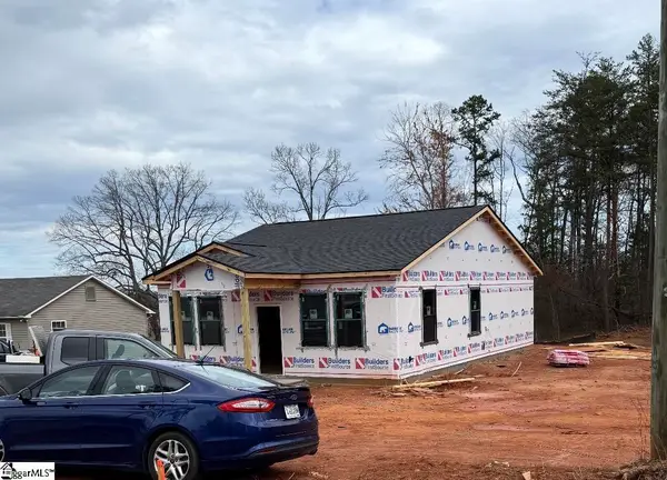 3670 Peachtree Road, Inman, SC 29349