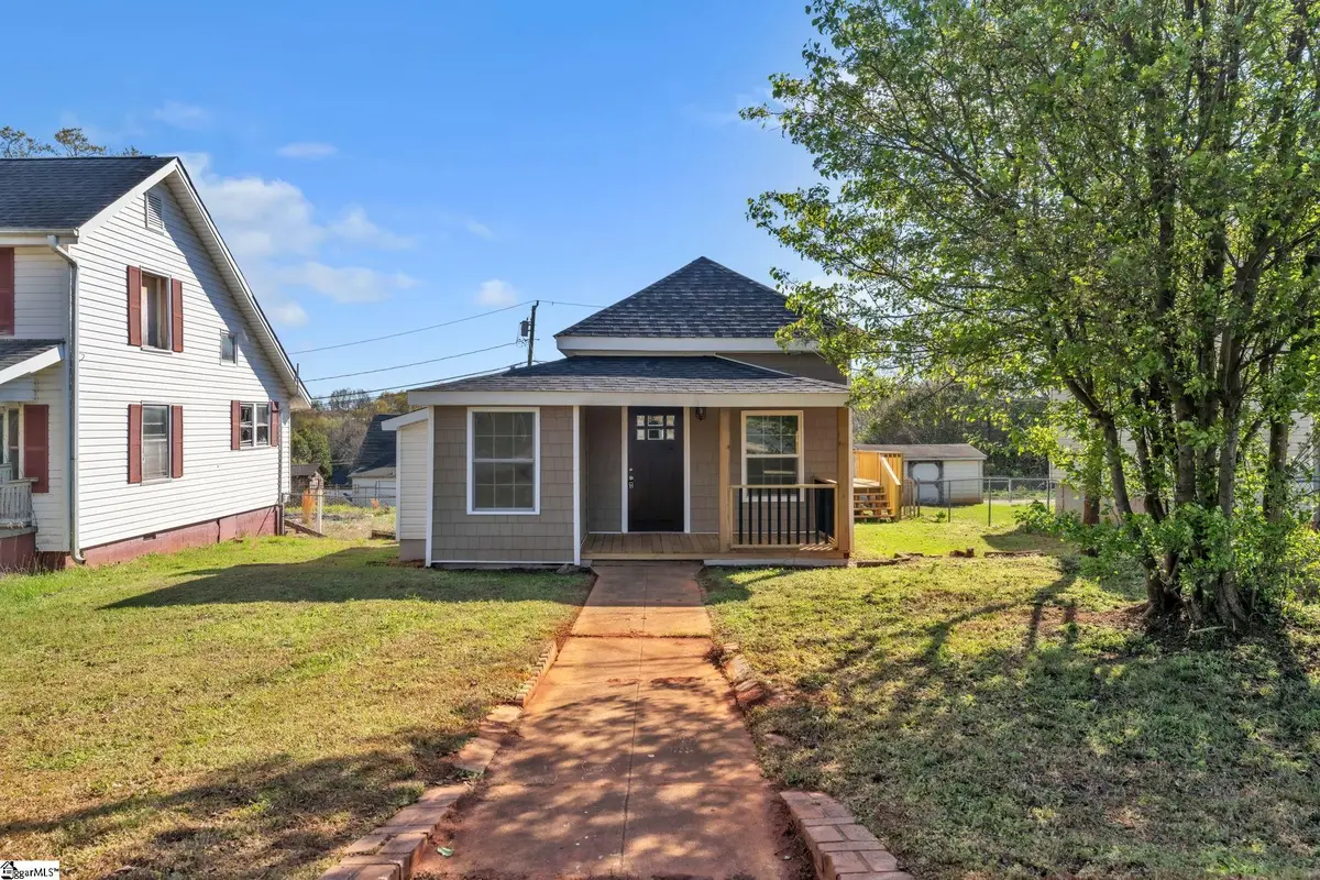 4 Walnut Street, Startex, SC 29377 - #1