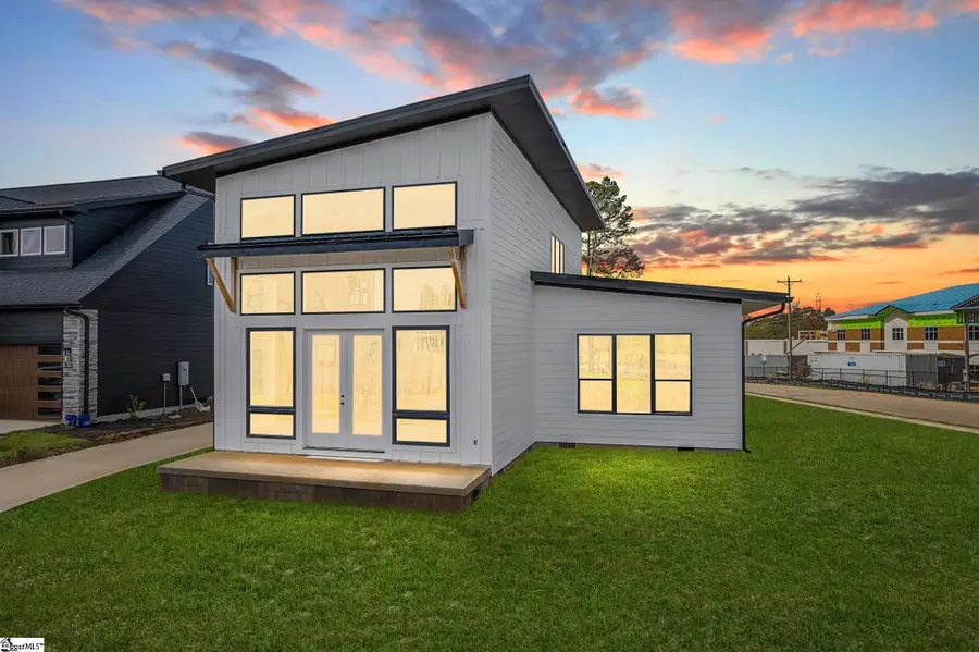 8 Village Crest Drive, Greenville, SC 29607 - #3