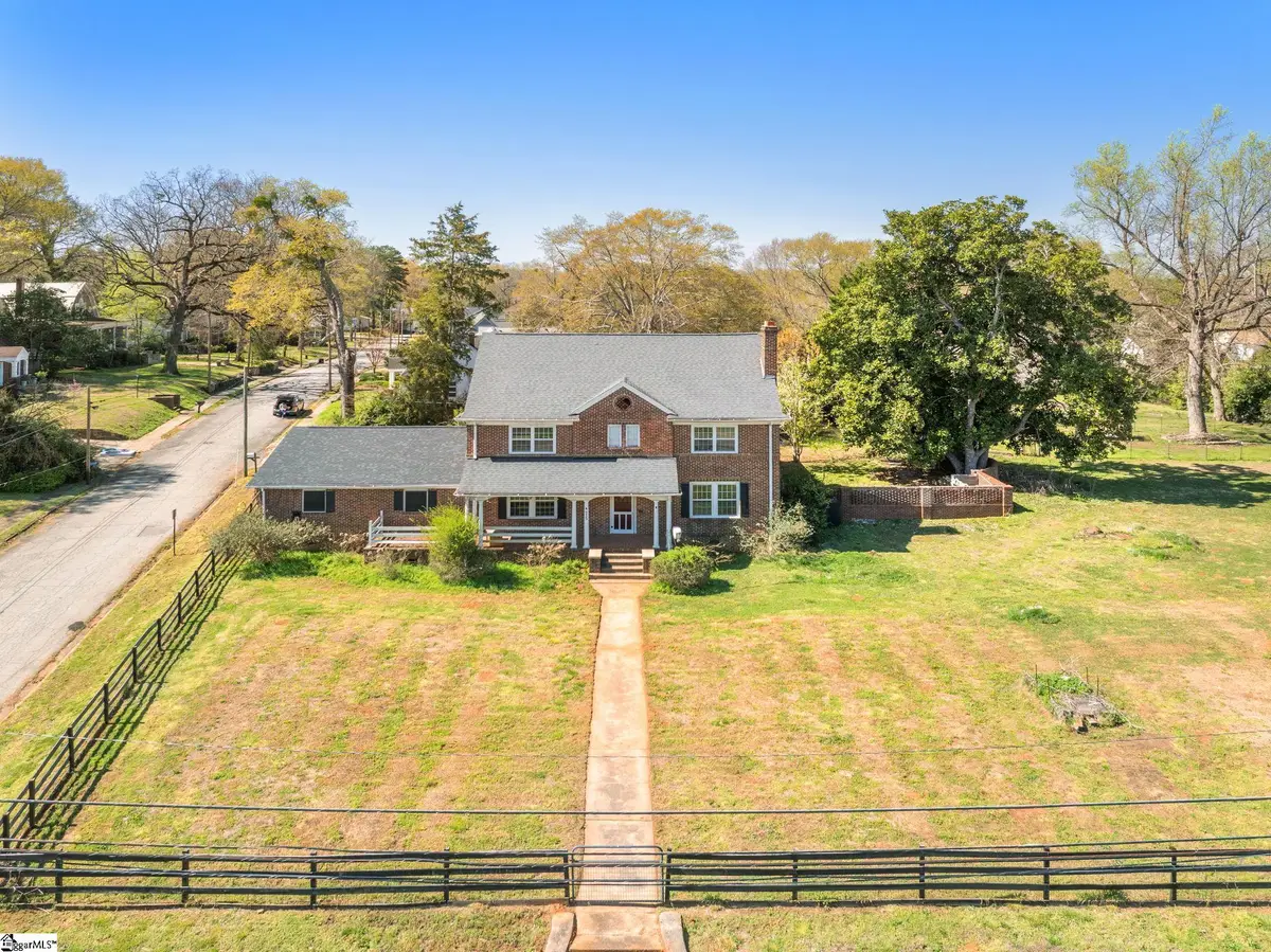 838 S Harper Street, Laurens, SC 29360 - #1