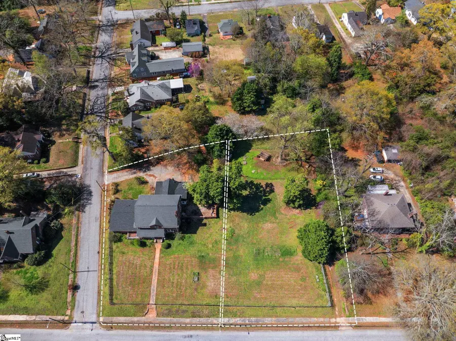 838 S Harper Street, Laurens, SC 29360 - #2