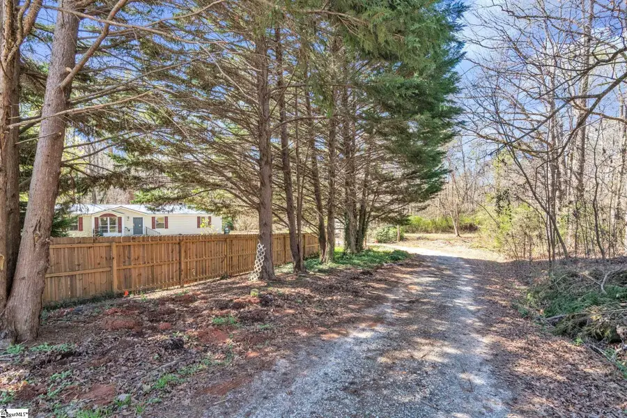 109 Lakeside Drive, Taylors, SC 29687 - #3