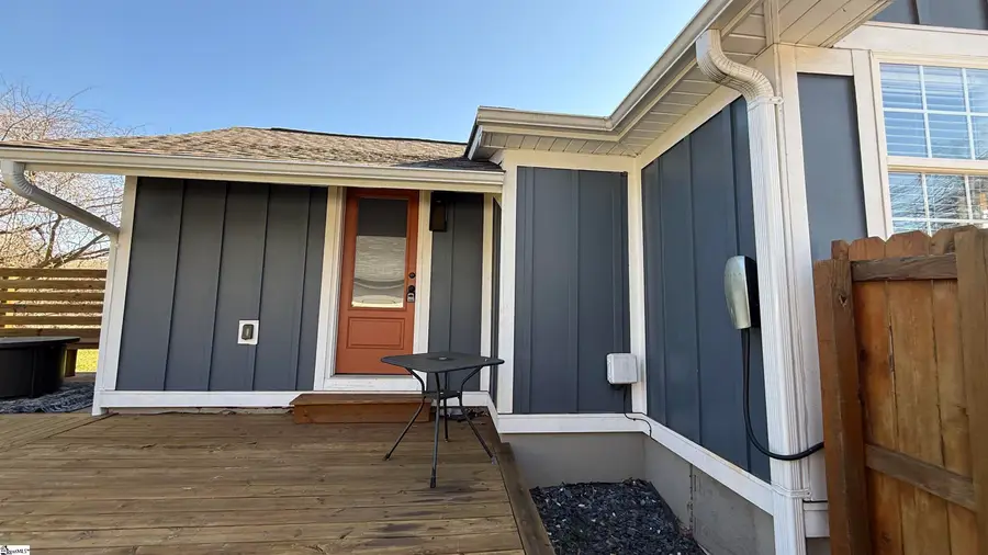 16 Crystal Avenue, Greenville, SC 29605 - #2