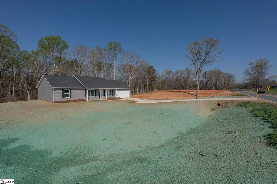 9892 Highway 252, Ware Shoals, SC 29662 - #3