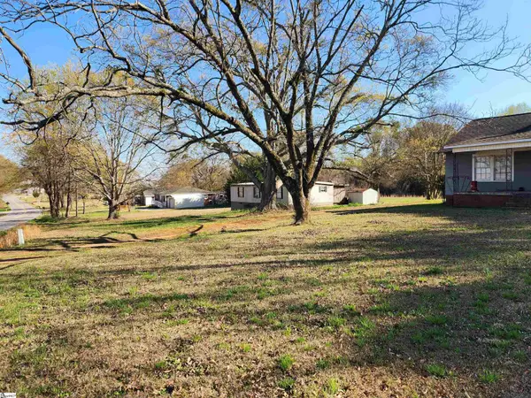 1212 Duncan Reidville Road, Duncan, SC 29344