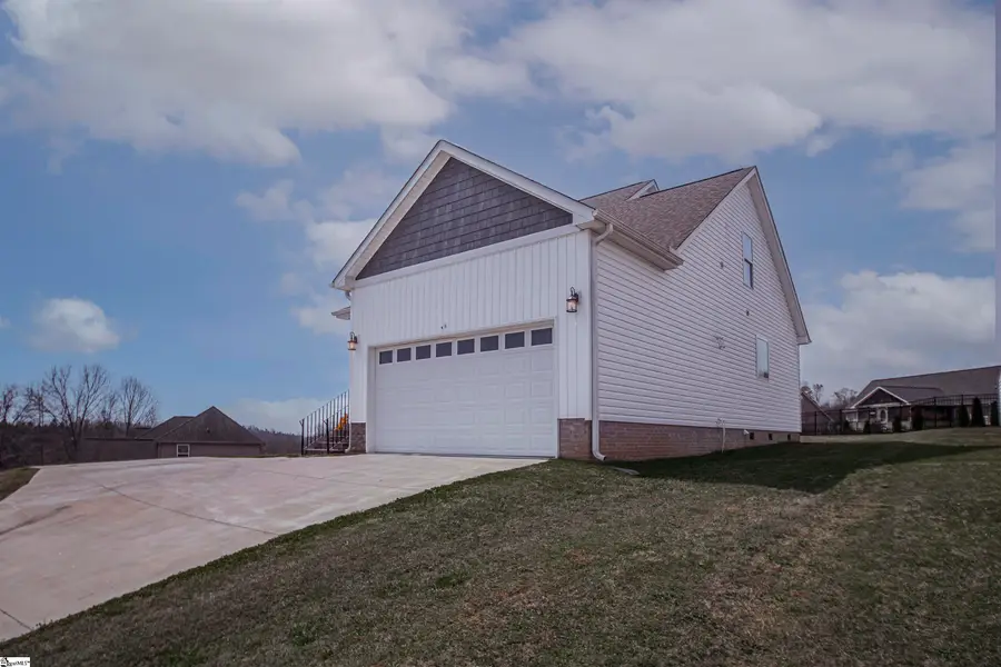 704 Rockcliff Street, Greenville, SC 29617 - #3