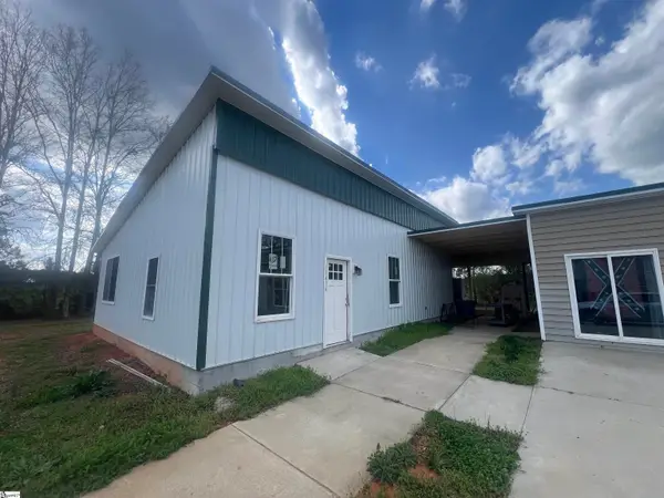 11416 39 Highway, Cross Hill, SC 29332