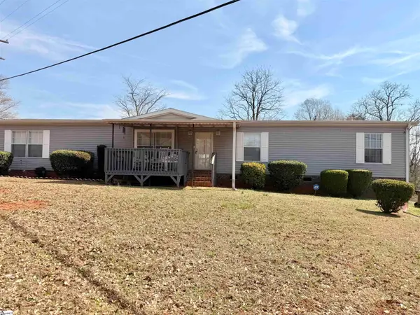 570 Shiloh Church Road, Wellford, SC 29385