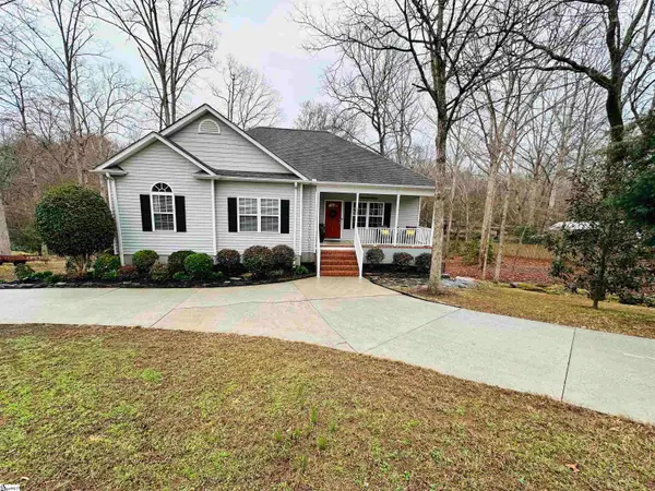 102 Davis Drive, Piedmont, SC 29673