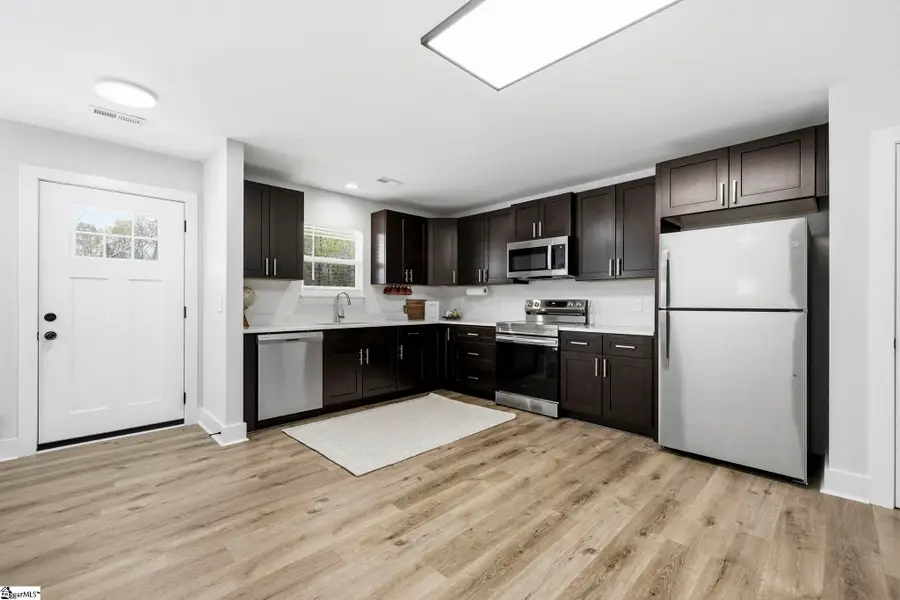 8 Robin Hood Road, Taylors, SC 29687 - #2