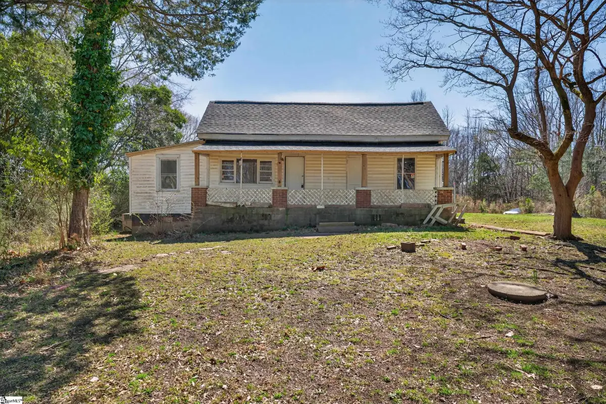 131 Holy Street, Spartanburg, SC 29307 - #1