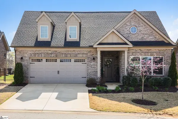 221 Courtyard Court, Greer, SC 29650