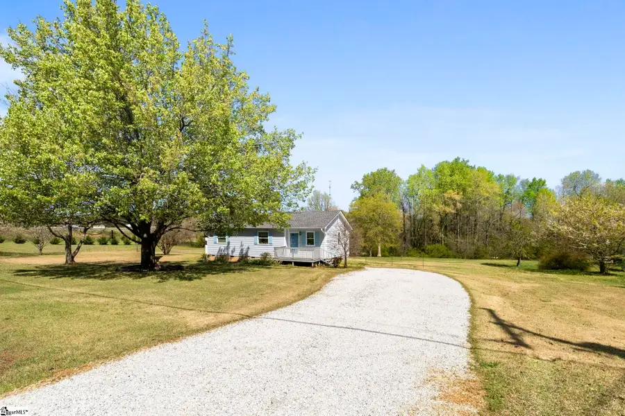 7 Belvue School Road, Travelers Rest, SC 29690 - #3