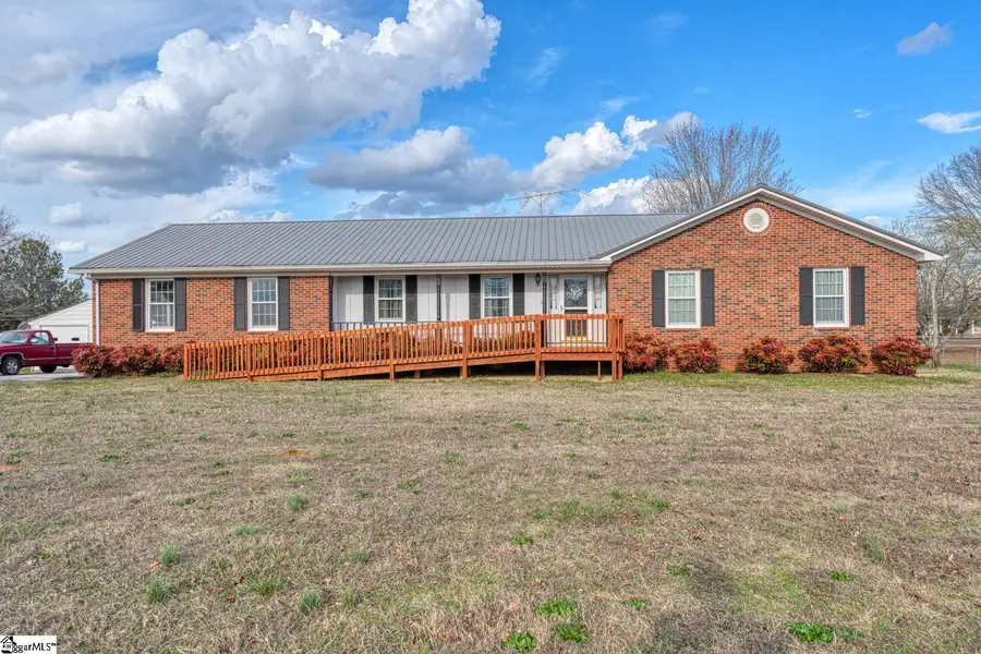 421 Blackstock Road, Pauline, SC 29374 - #2
