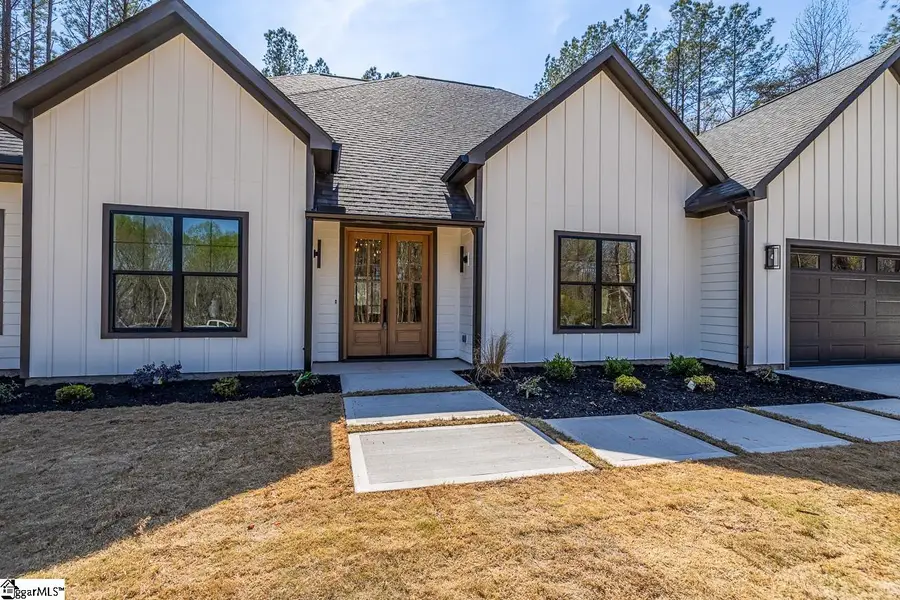 329 Thompson Road, Taylors, SC 29687 - #2