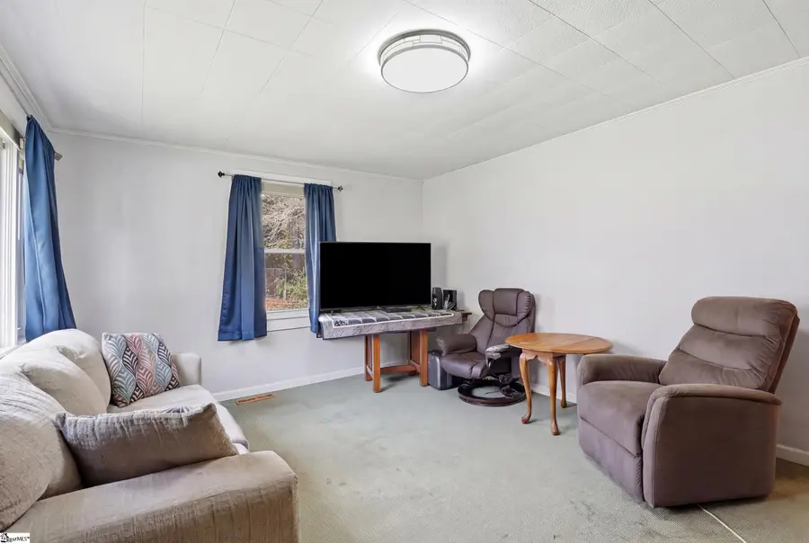 106 E Thompson Street, Landrum, SC 29356 - #2