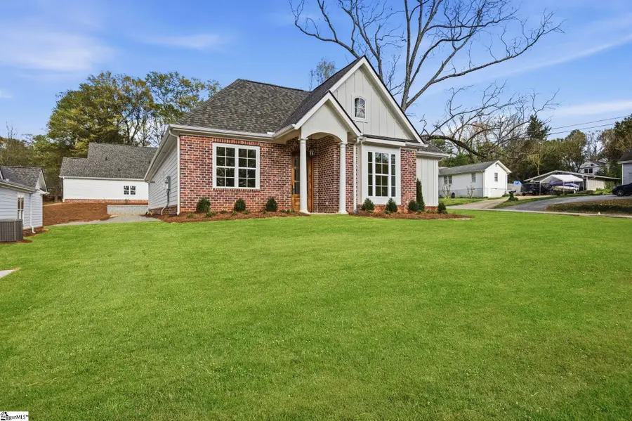 101 C E C Avenue, Easley, SC 29640 - #2