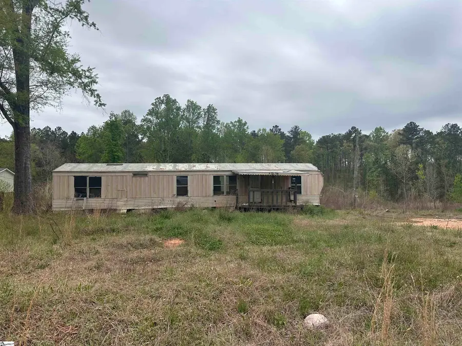 123 Stone Oak Lane, Greenwood, SC 29646 - #2