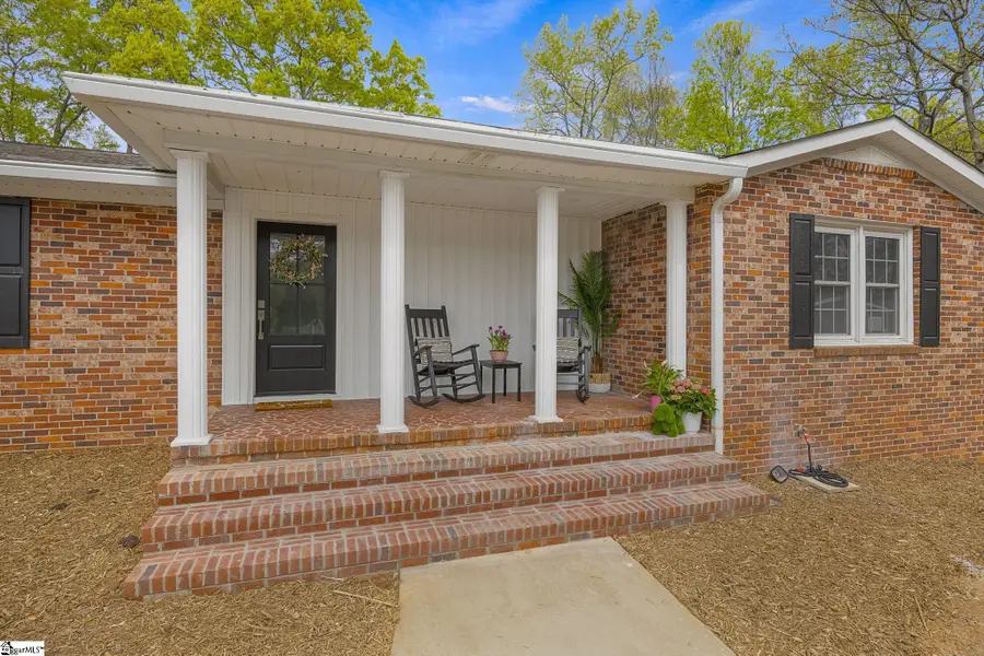 401 Central Avenue, Mauldin, SC 29662 - #2