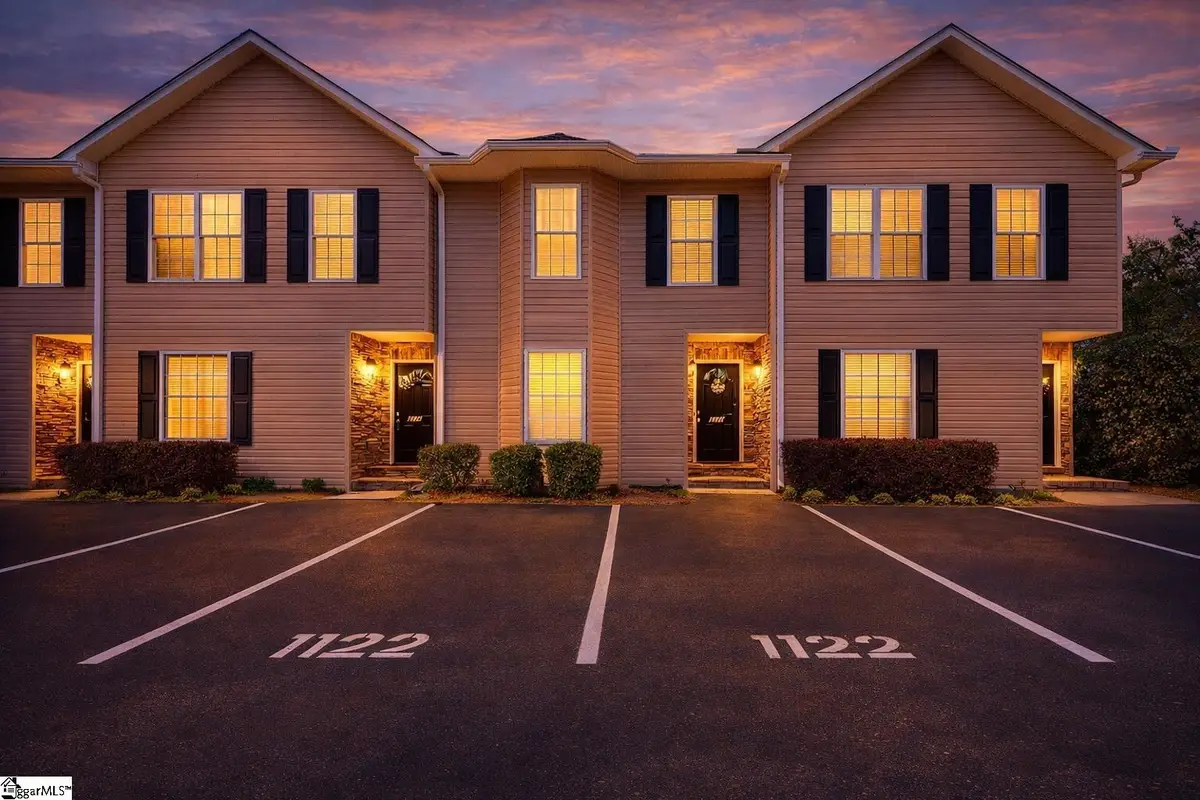 1122 E Lee Road, Taylors, SC 29687 - #1