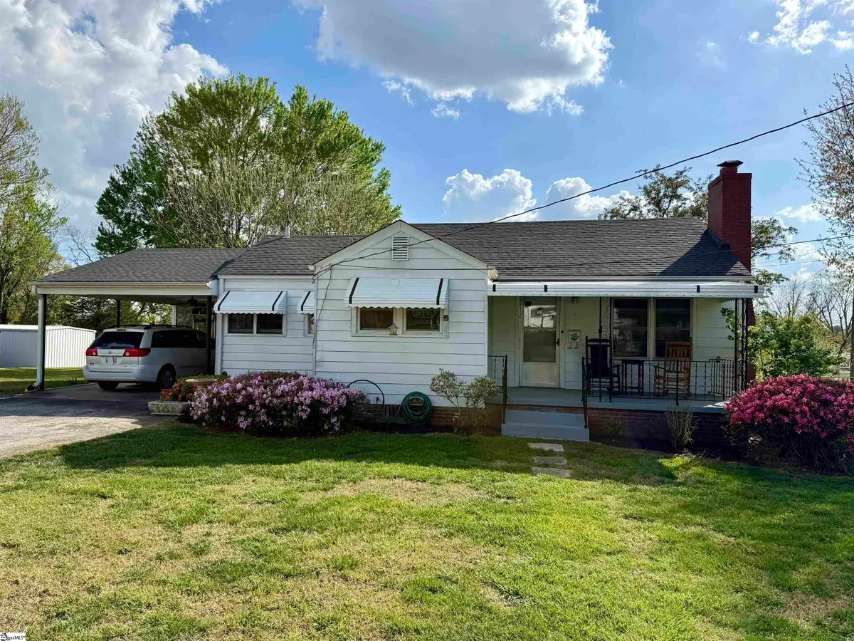 109 Carolina Avenue, Greer, SC 29650 - #1
