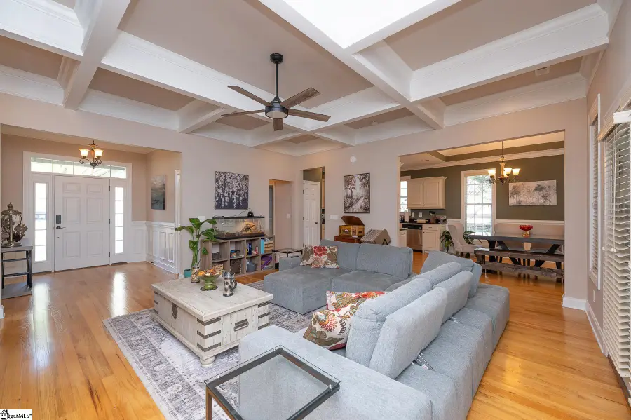 1025 S Buncombe Drive, Greer, SC 29651 - #2