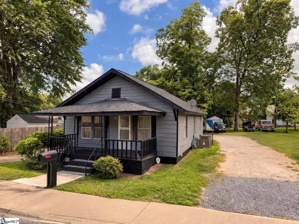 214 Alice Avenue, Greenville, SC 29611