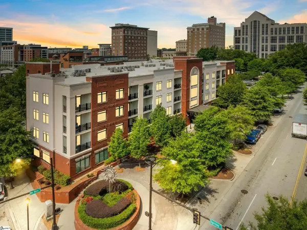 98 E Mcbee Avenue #Unit 406, Greenville, SC 29601