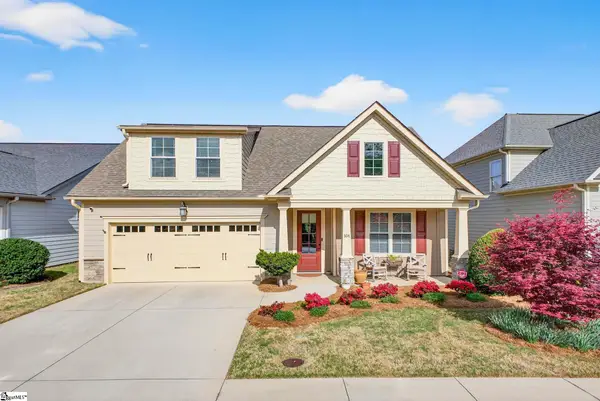 334 Belle Oaks Drive, Simpsonville, SC 29680