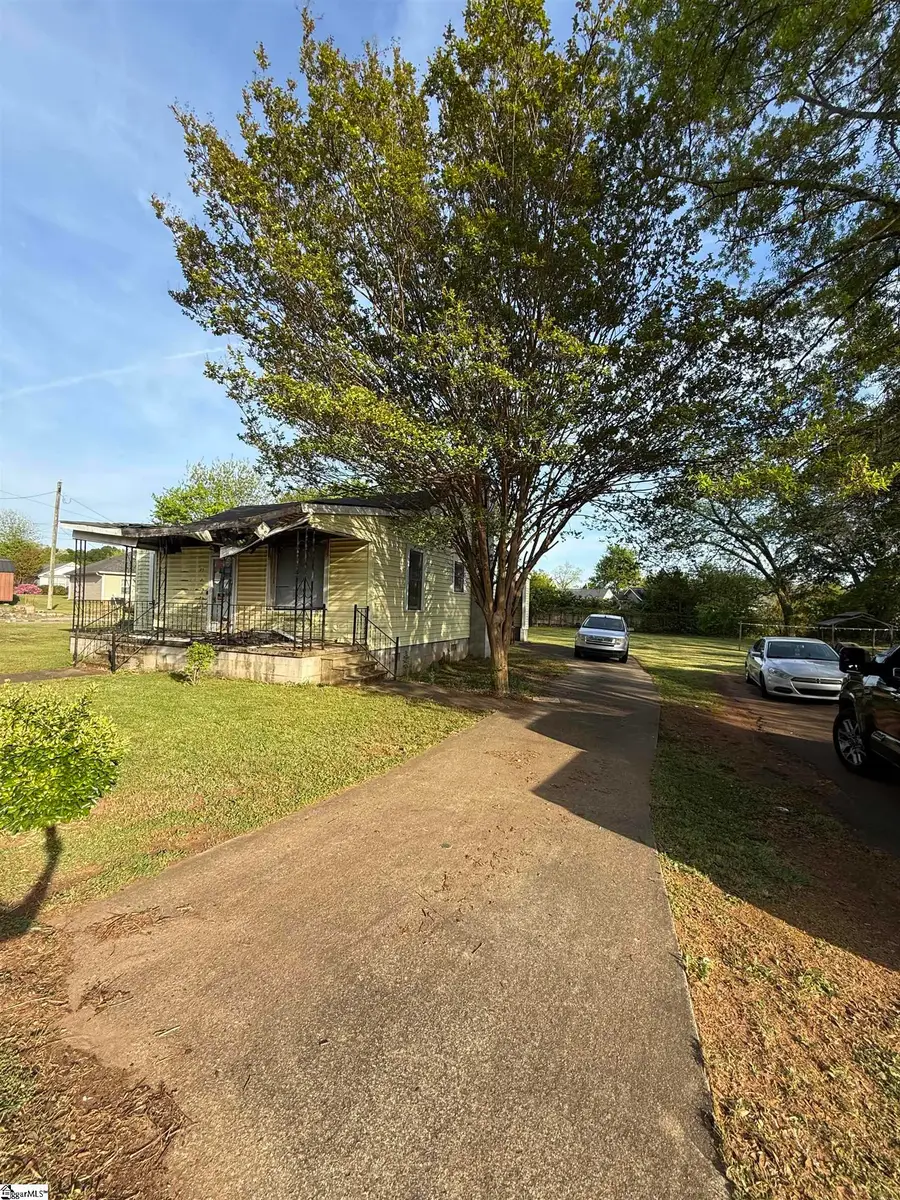 23 Earnhardt Street, Greenville, SC 29609 - #3