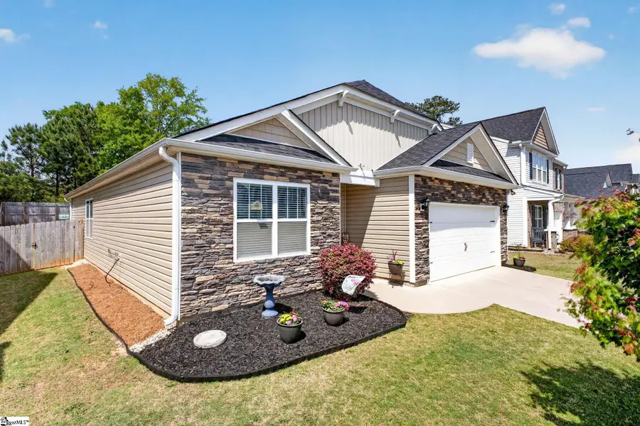 315 Tolbert Drive, Greenwood, SC 29649 - #3