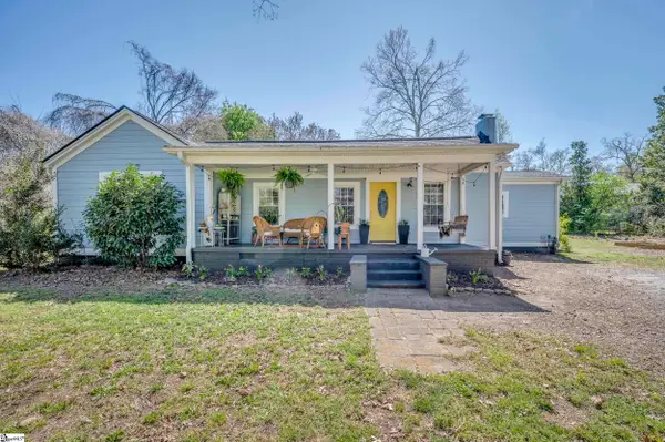 132 Oak Hill Drive, Greenville, SC 29617-2726