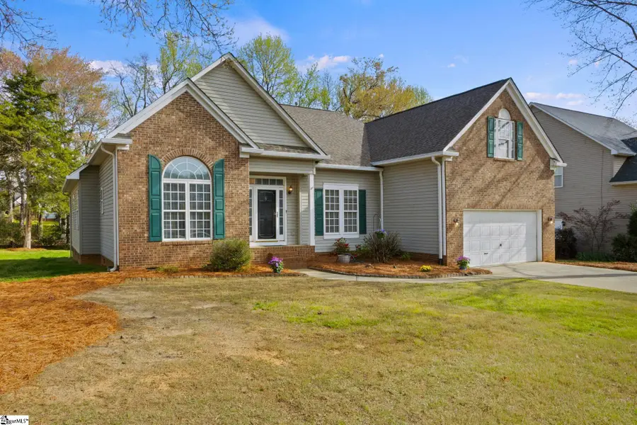 8 W Glohaven Place, Simpsonville, SC 29681 - #2