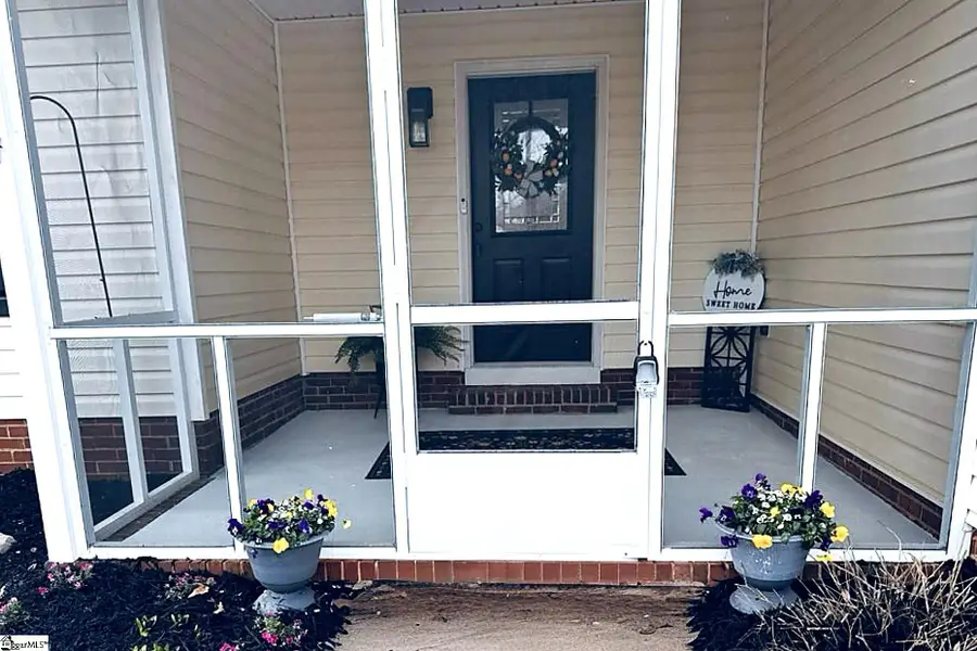 137 Ashlan Woods Court, Greer, SC 29651 - #3