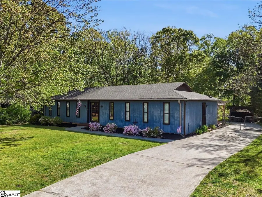 26 Owens Road, Taylors, SC 29687 - #2