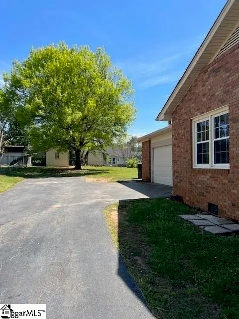 115 Cotswold Avenue, Moore, SC 29369 - #2