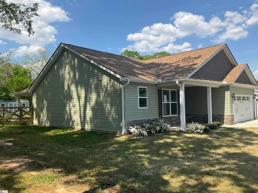 105 Dacus Street, Williamston, SC 29697 - #3