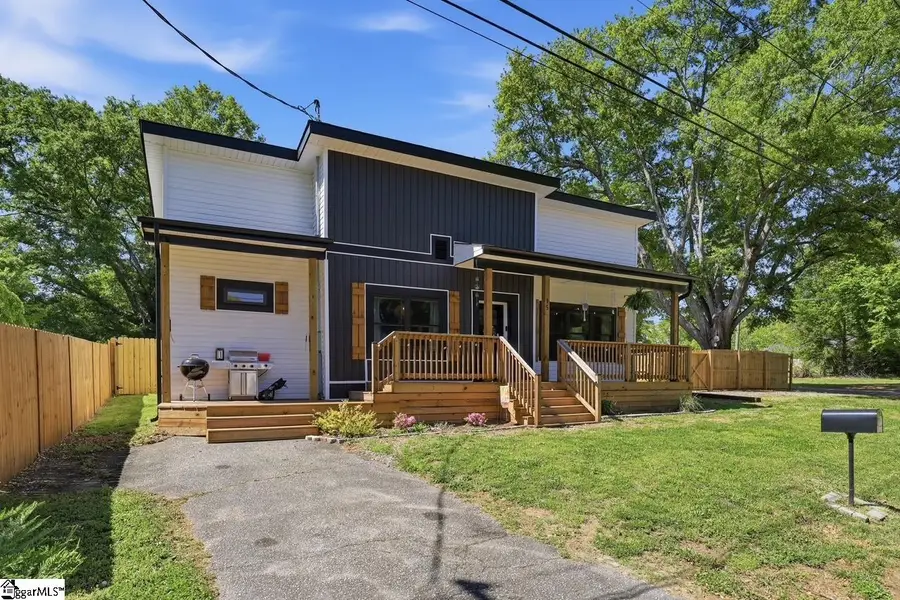 15 Littlejohn Street, Inman, SC 29349 - #2