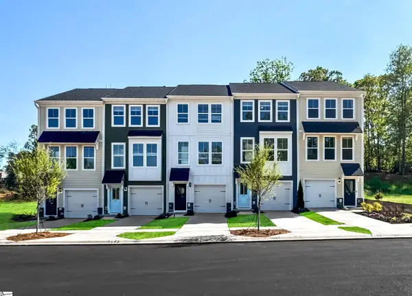 70 Broad River Way, Greenville, SC 29607