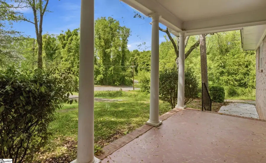 572 Wildwood Drive, Spartanburg, SC 29306 - #2