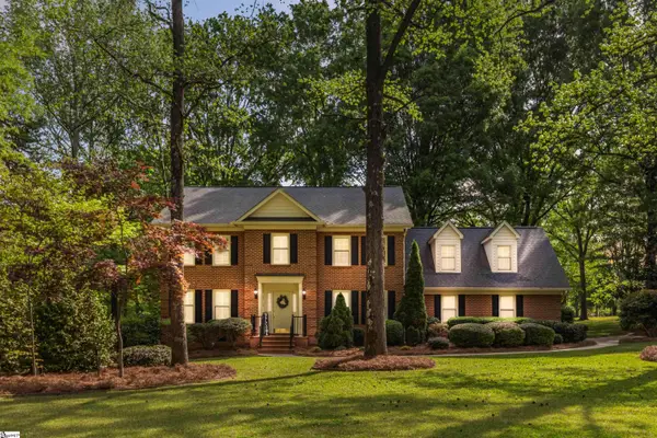 104 Shadowcreek Court, Simpsonville, SC 29681