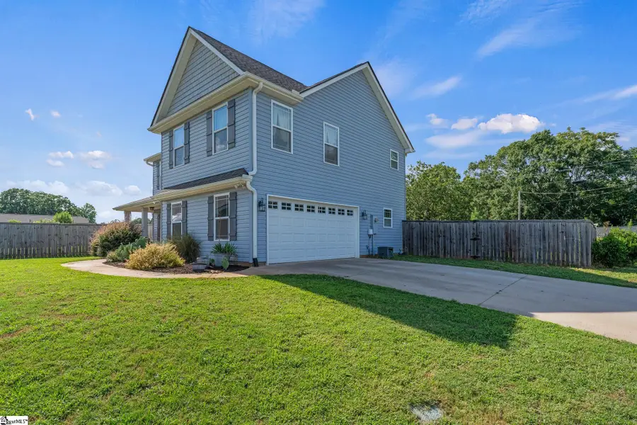 139 N Lakeview Drive, Duncan, SC 29334 - #3