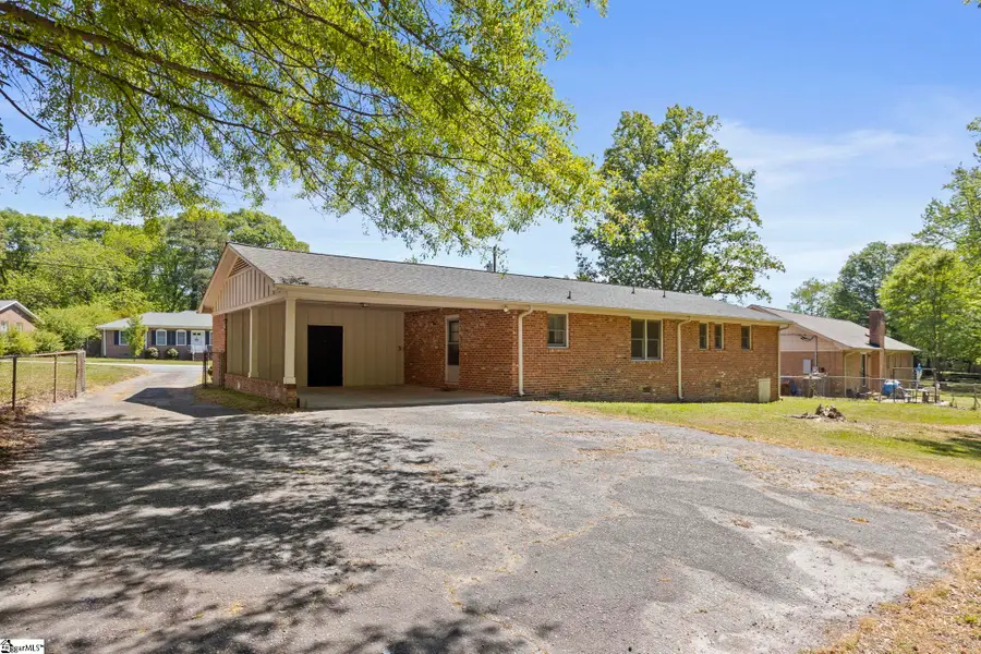 126 Avon Drive, Taylors, SC 29687 - #2