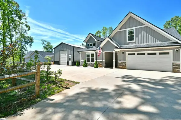 197 Falling Creek Road, Spartanburg, SC 29301