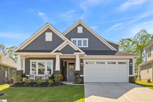 141 Yearling Drive, Fountain Inn, SC 29644