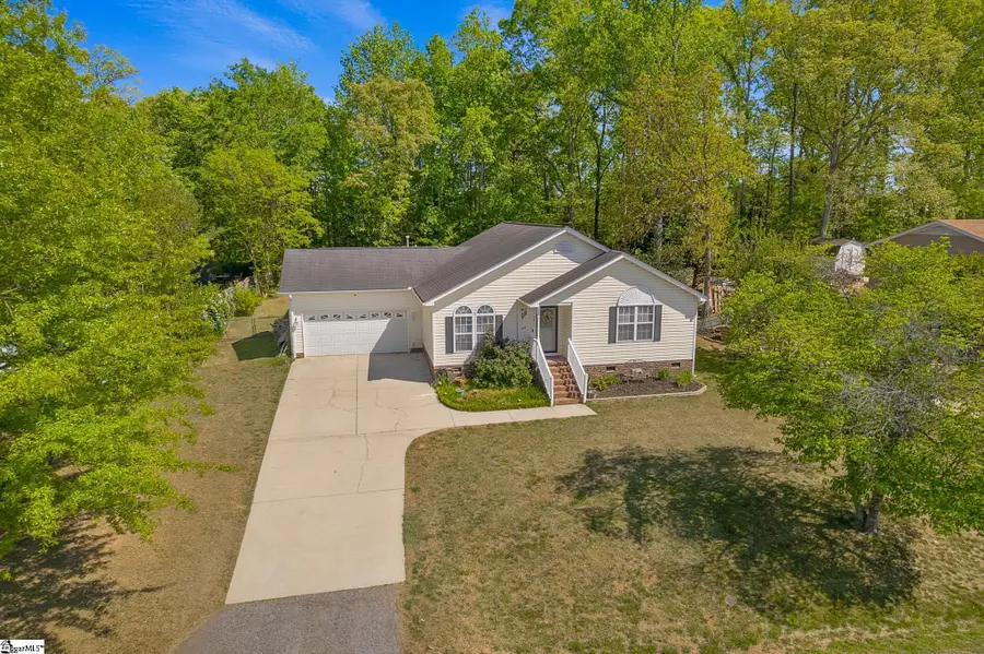 18 Luray Drive, Greenville, SC 29617 - #2