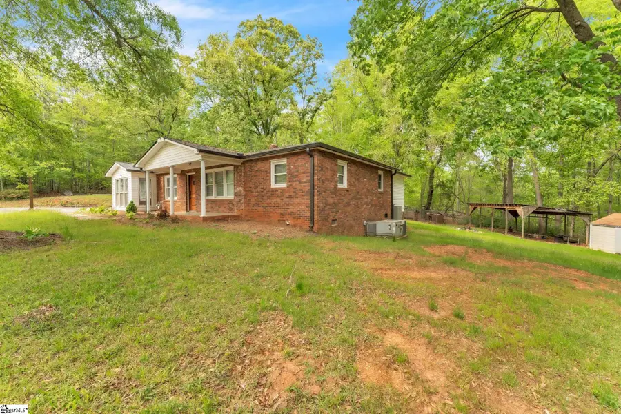 4921 S Pine Street, Spartanburg, SC 29302 - #2